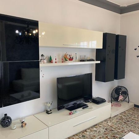 La Casa Di Vale Lägenhet Marina di Massa Exteriör bild